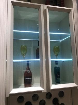 โมเดิร์น Warm 3500K 900LM Sliver / สีดําอลูมิเนียม Single Glass Shelf Light สําหรับกระจก 6-8MM